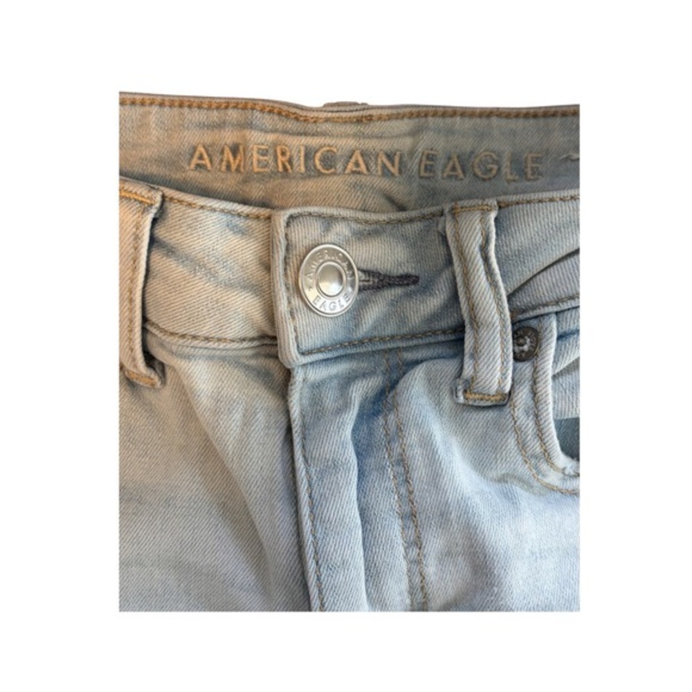 American Eagle Outfitters High Rise Shortie Jean Short Light Wash Denim 4 - Picture 3 of 7
